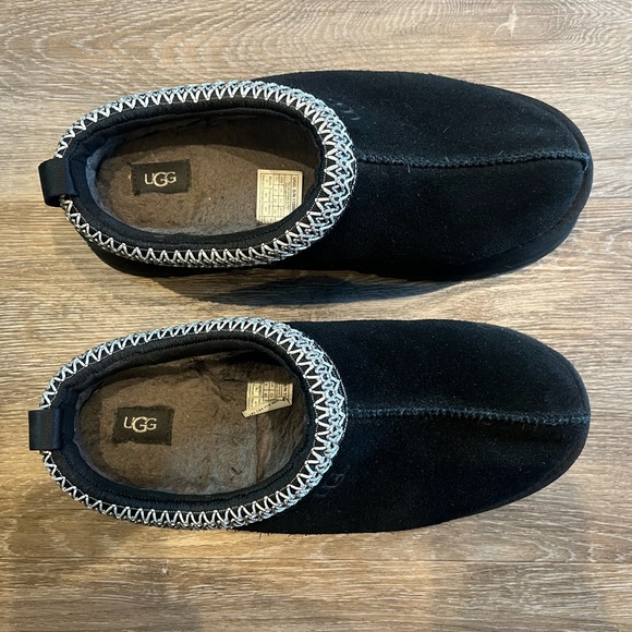 UGG Tazz Platform Slippers - Picture 3 of 9
